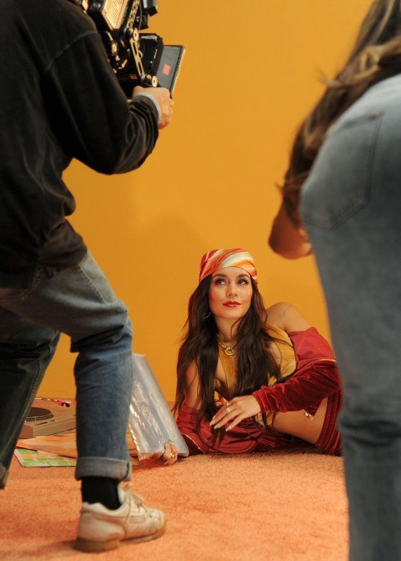 vanessa-97~0.jpg