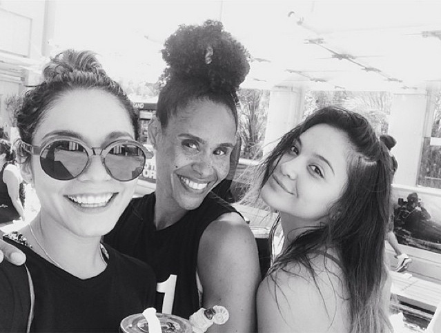 Stella_Hudgens_8436.jpg